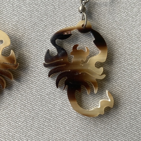 Carved Buffalo Horn Scorpion Earrings - Picture 3 of 6